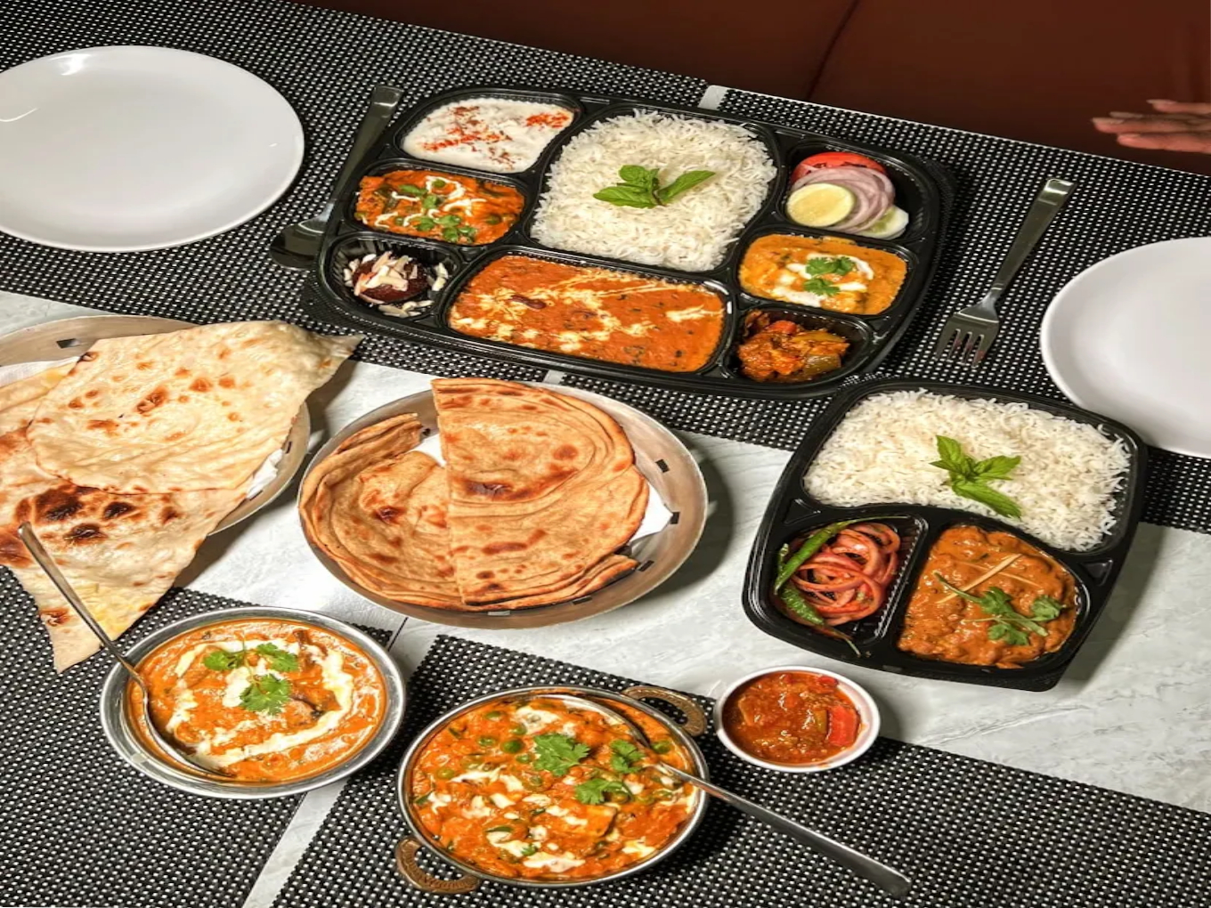 Pure veg restaurant in Ayodhya serving hygienic food – Hotel R. Raghavam